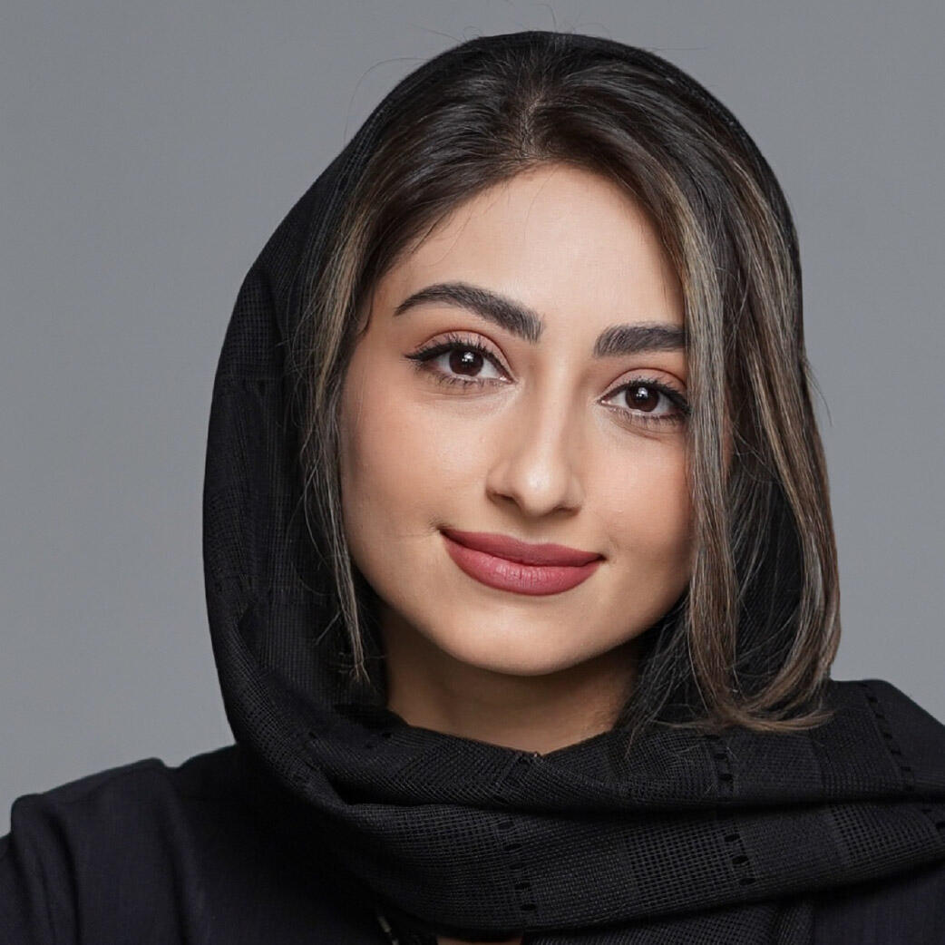 مریم قجاوند