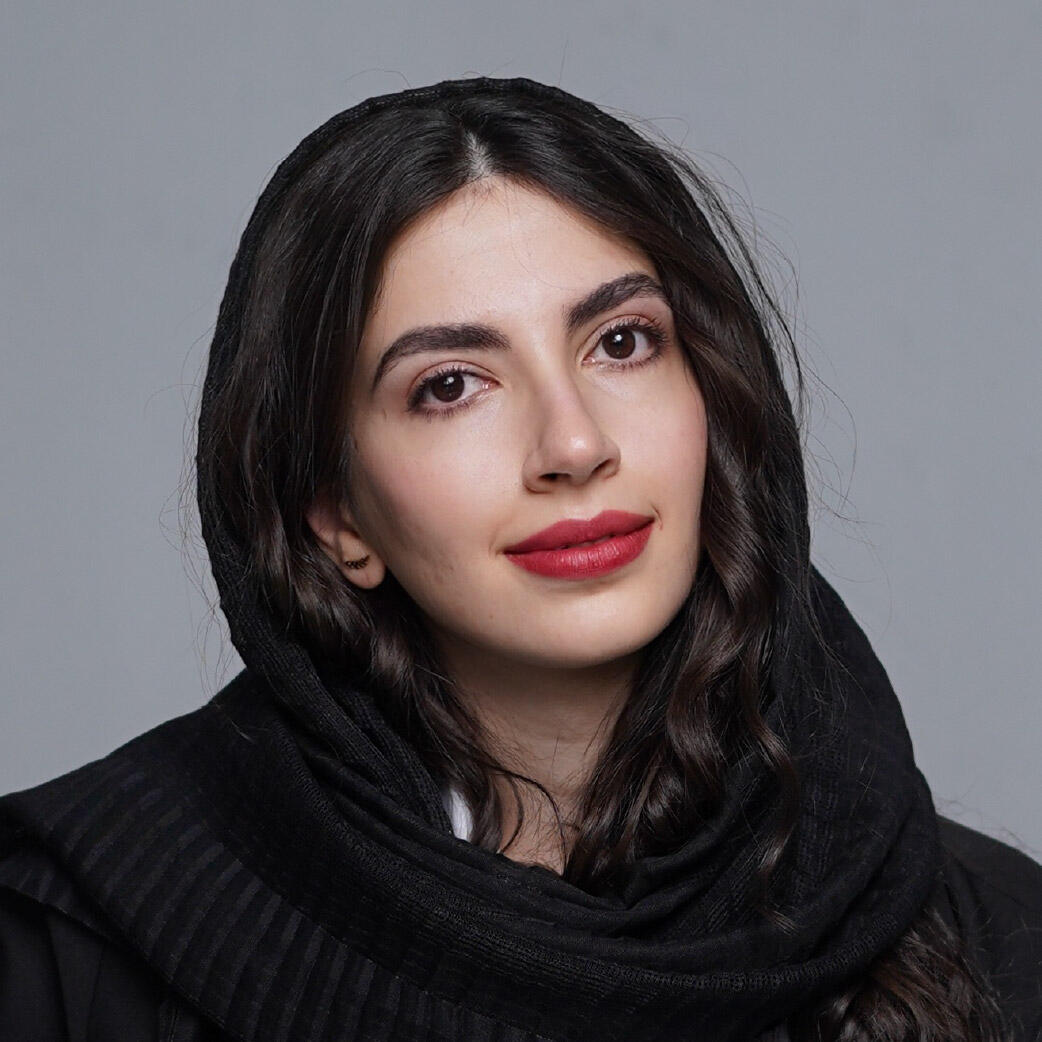 حورا شفیعی نیا